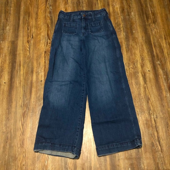Old Navy Extra High Rise Wide Leg Jeans Women's 0 Trouser Flare in Rhie Wash - Picture 1 of 8